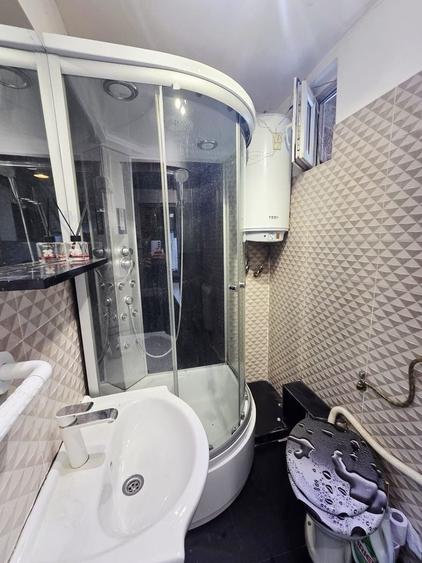 Apartament cu 2 camere semidecomandat în Dacia