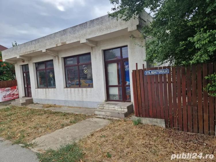 Casă cu 6 camere cu Teren 980 Mp în Unirii