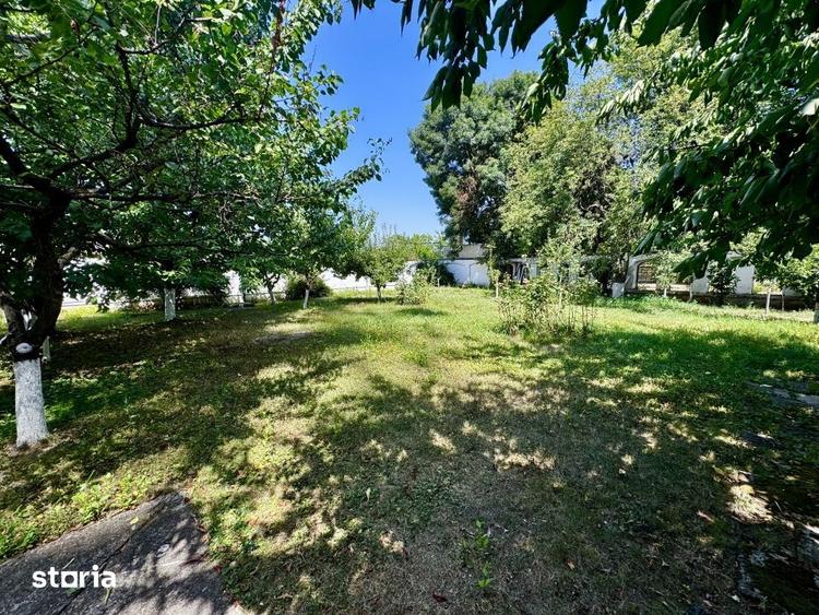 Casă cu 7 camere cu Teren 1150 Mp în Gruiu