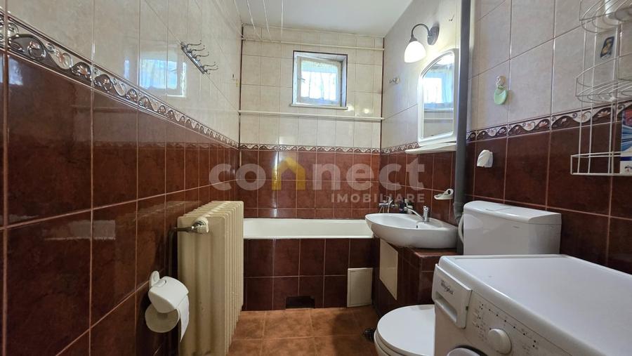 Apartament cu 4 camere decomandat în Gheorgheni