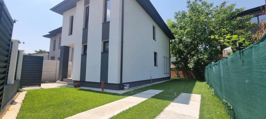 Casă individuală cu 4 camere cu Canalizare în Nord