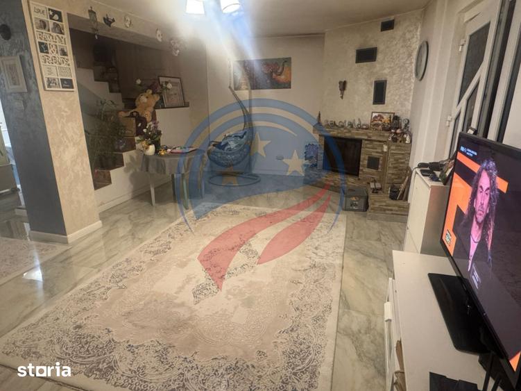 Casă cu 5 camere cu Teren 1800 Mp în Butoiești