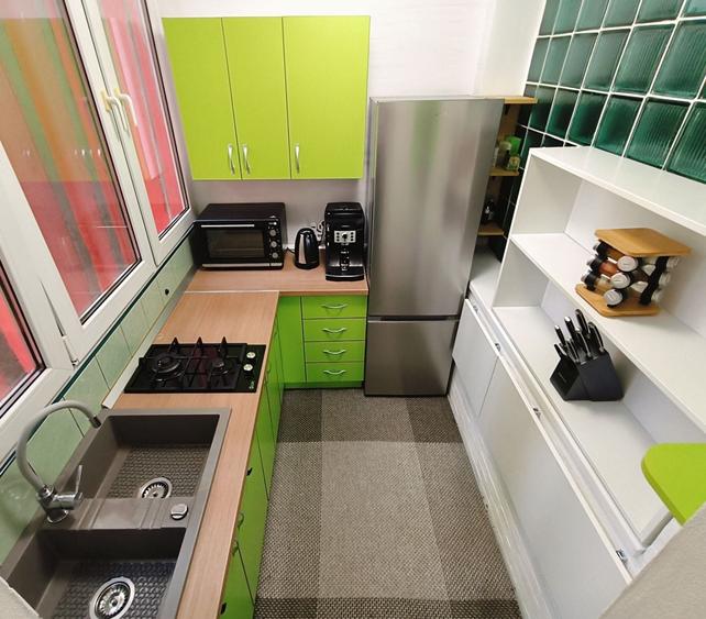 Apartament cu 2 camere decomandat în Central