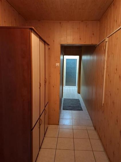 Apartament cu 2 camere semidecomandat în Hipodrom