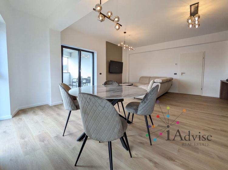 Apartament cu 2 camere decomandat, mobilat în Tractorul
