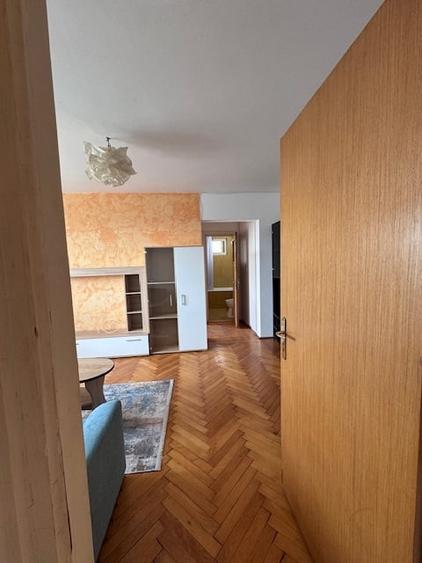Apartament cu 2 camere semidecomandat în Ferdinand