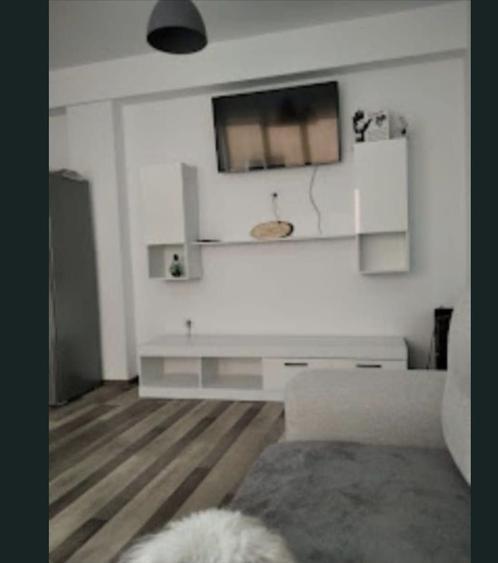 Apartament cu 2 camere decomandat în Făcăi