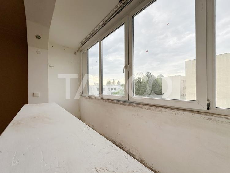 Apartament cu 4 camere decomandat în Mănăștur