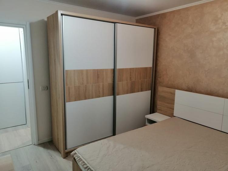 Apartament cu 2 camere semidecomandat în Tomis I