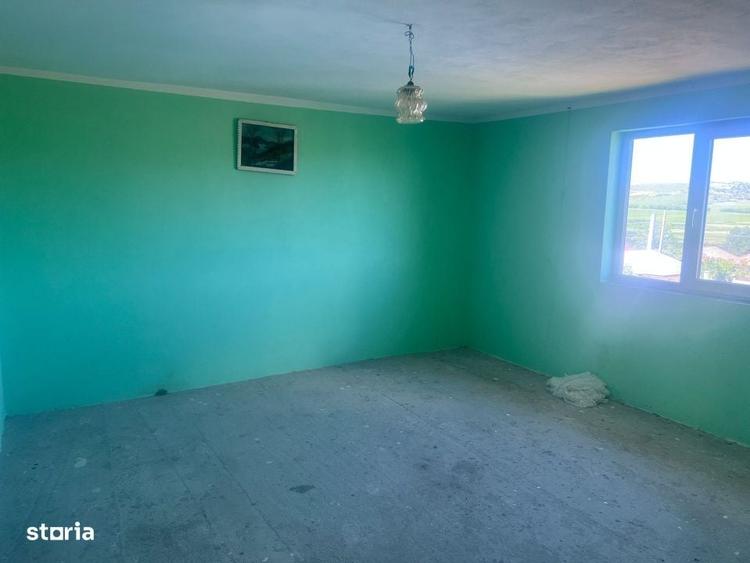 Casă cu 4 camere în Milești