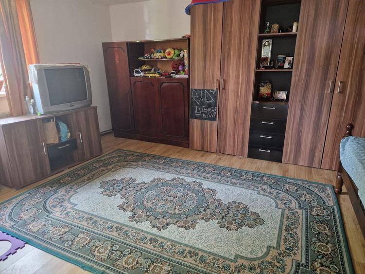 Casă cu 3 camere în Central