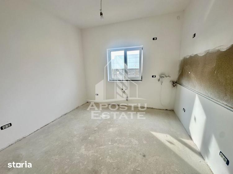 Duplex cu 5 camere in zona benzinariei Eso din Giroc - 2