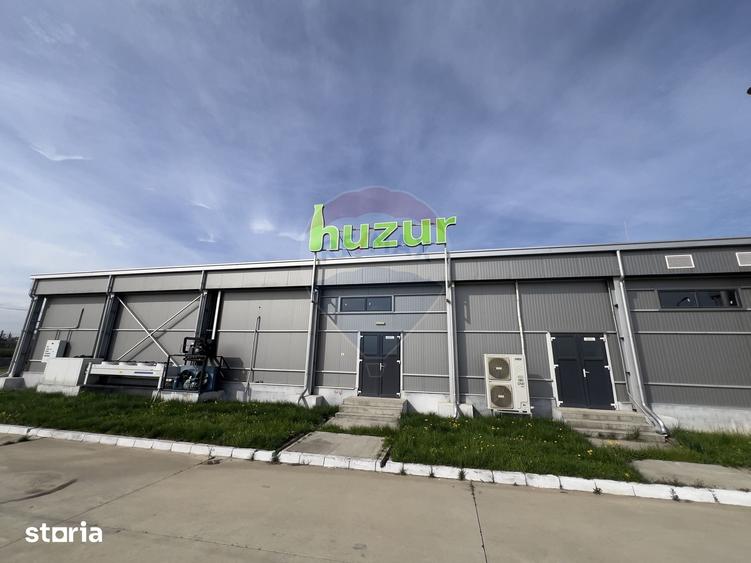 Spațiu comercial, de 2,900 mp, în Sascut