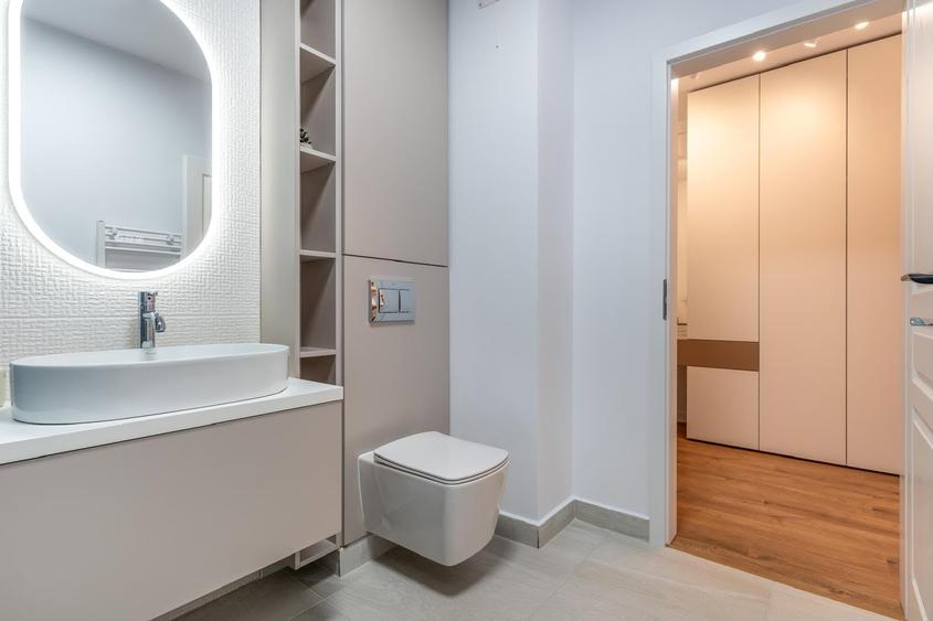 Apartament cu 2 camere semidecomandat, mobilat în Florești