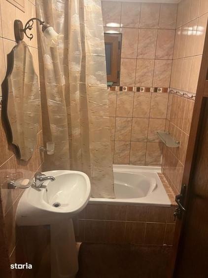 Apartament cu 3 camere în Ștefan cel Mare