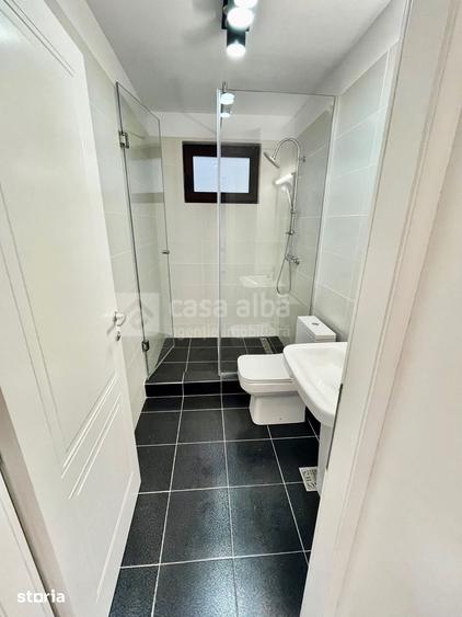Casă cu 4 camere cu Teren 500 Mp în Bucium