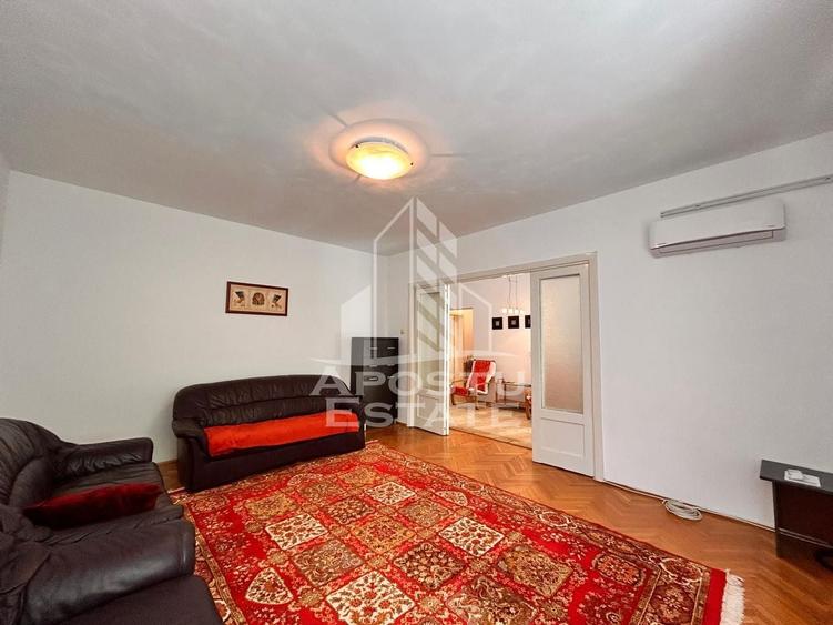 Apartament cu 2 camere decomandat, mobilat în Medicină
