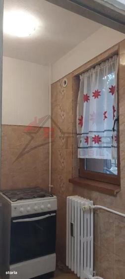 Garsonieră în Podu Roș