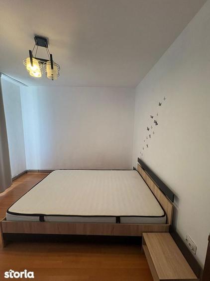 Apartament cu 2 camere în Podu Roș