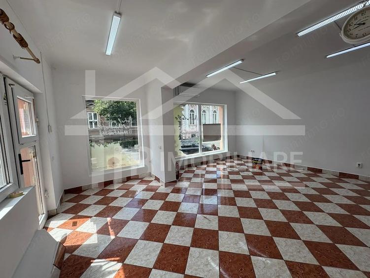 Spațiu comercial, de 50 mp, în Central