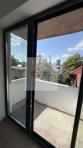 4 camere + birou | Biserica Casin | 110mp total | Renovat 2025 - 14