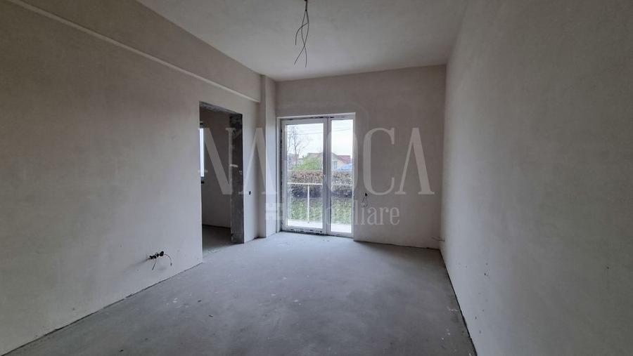 Apartament cu 3 camere semidecomandat în Someșeni