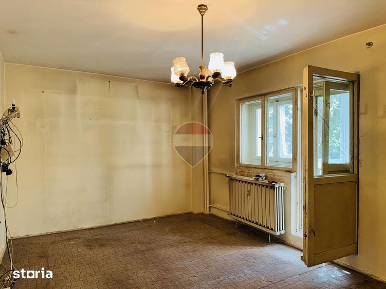 Apartament cu 2 camere în Tei