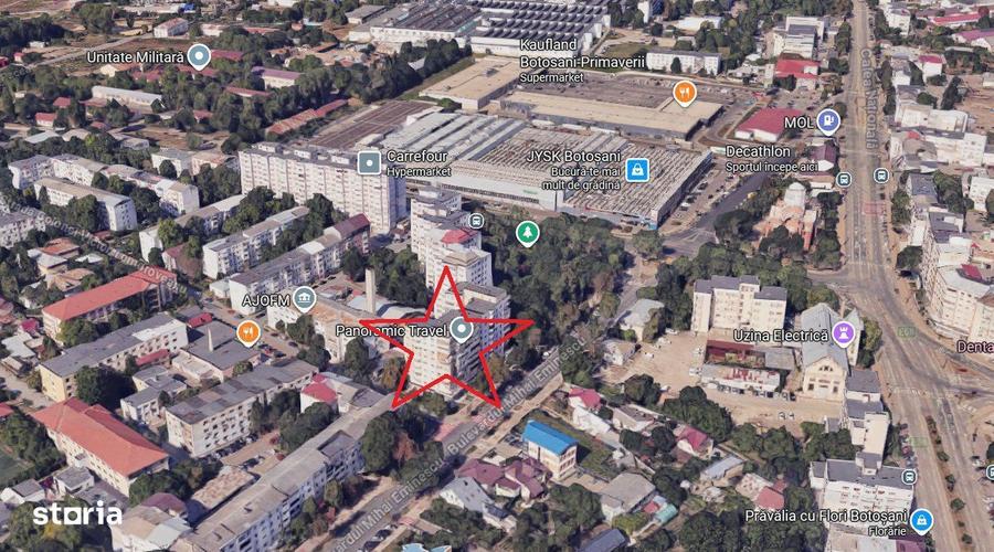 Apartament cu 4 camere decomandat în Central