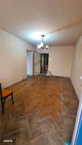 2 Camere Semidecomandat | Piata Iancului | Sector 2 | Metrou | Bloc Re - 7