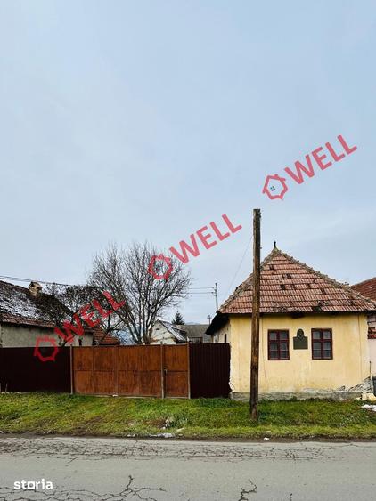 Casă cu 2 camere cu Teren 3068 Mp în Aita Mare