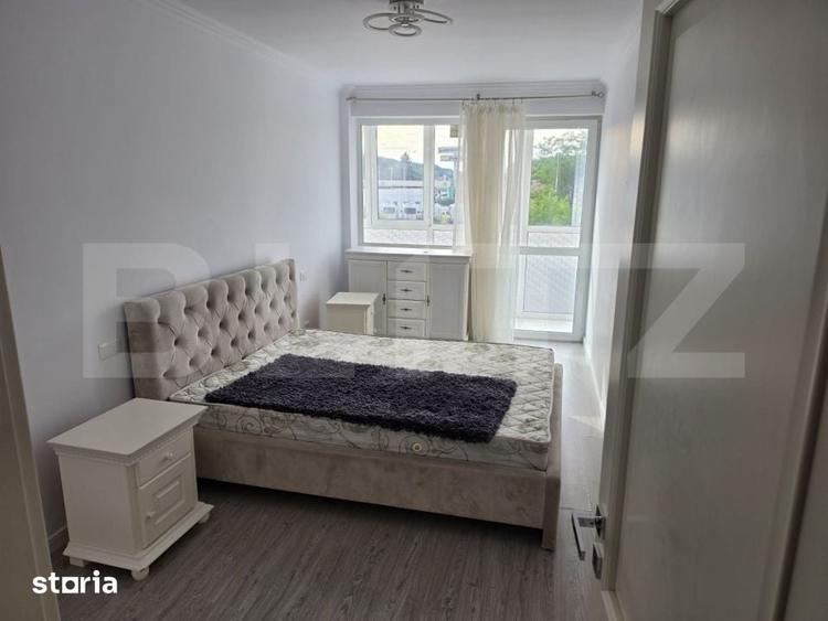 Apartament cu 3 camere decomandat în Sud