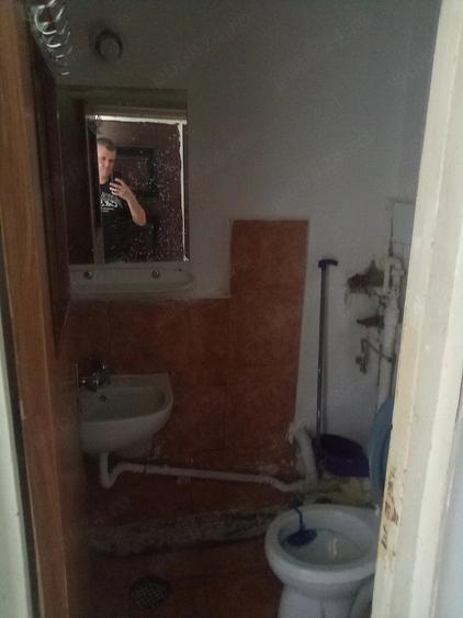 Garsonieră semidecomandată în Rahova