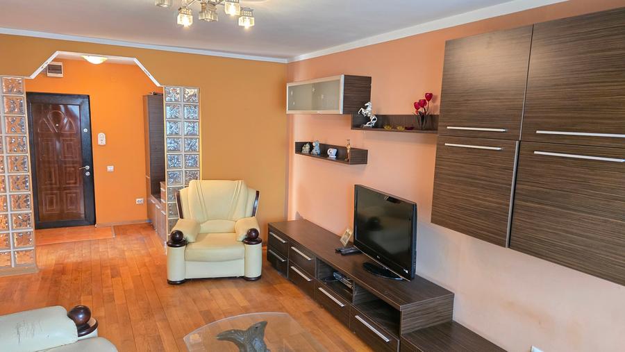 Apartament cu 2 camere circular în Zamfirescu