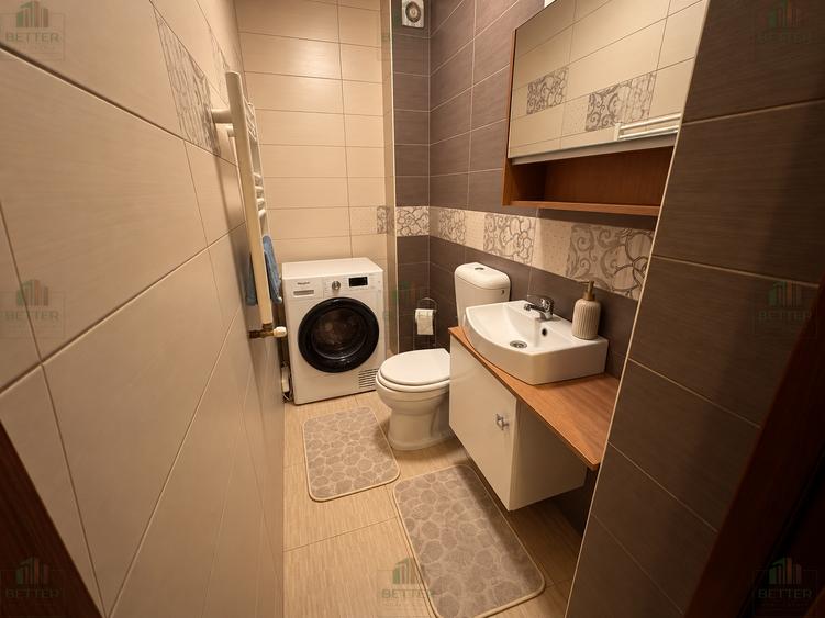 Apartament cu 3 camere decomandat în Central