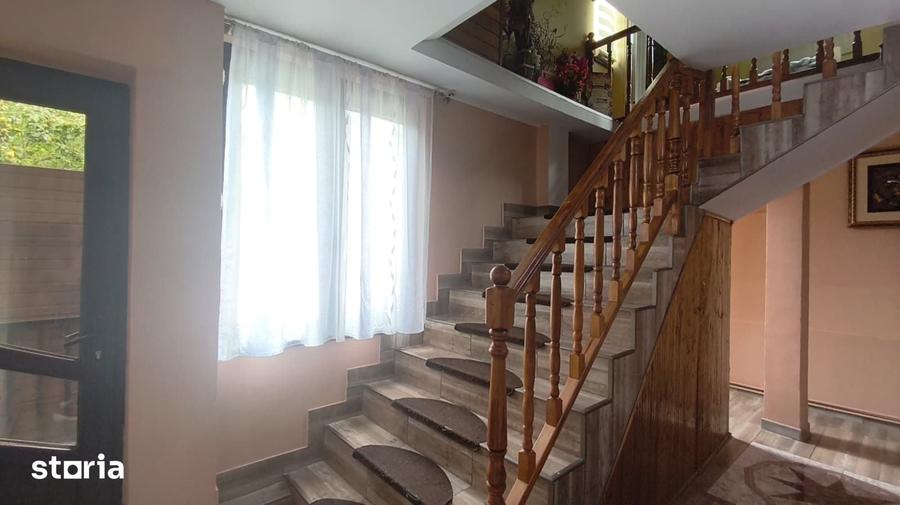 Casă cu 2 camere cu Teren 368 Mp în Central