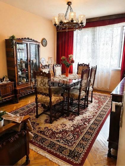 Apartament cu 2 camere decomandat în Bogdăneștilor