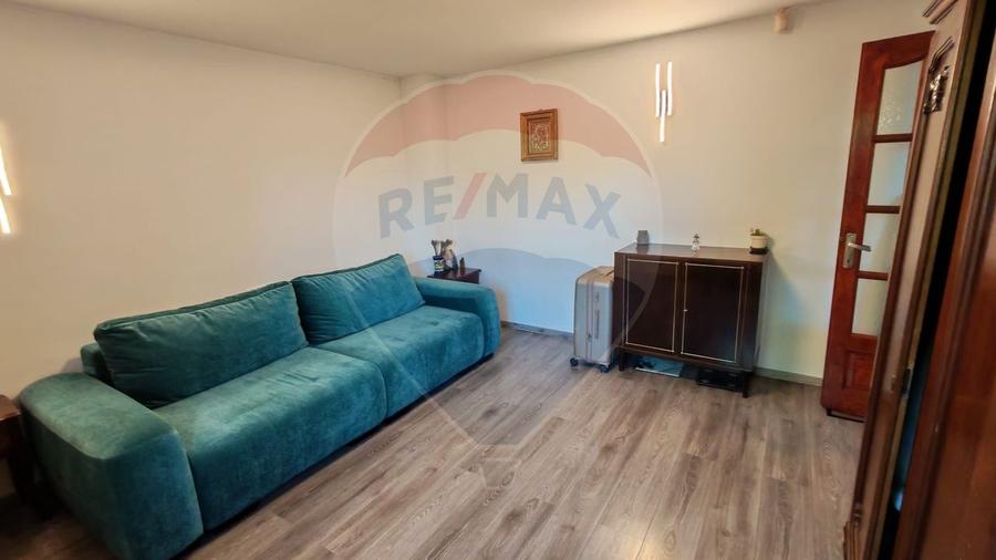 Casă individuală cu 4 camere cu Teren 1294 Mp în Snagov