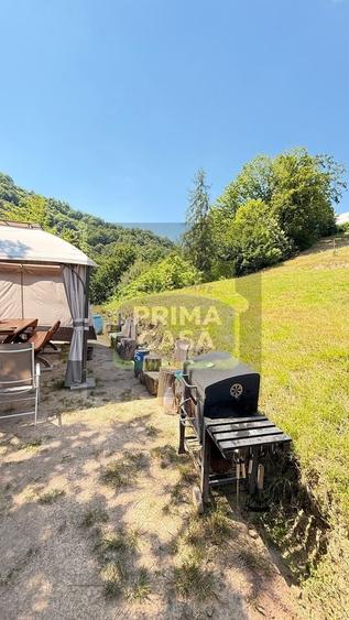 Teren Construcții intravilan de 3434 mp, în Valea Roșie