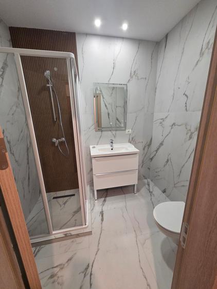 Apartament cu 2 camere decomandat în Palazu Mare