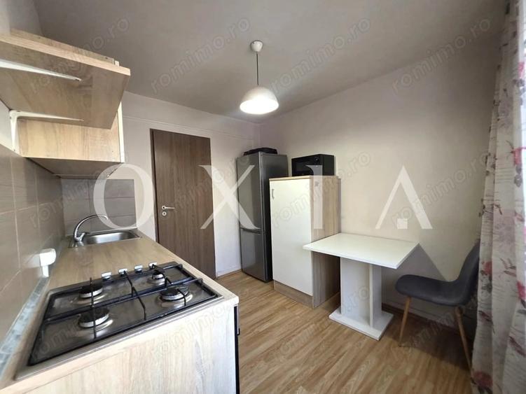 Apartament cu 2 camere semidecomandat în Bucovina