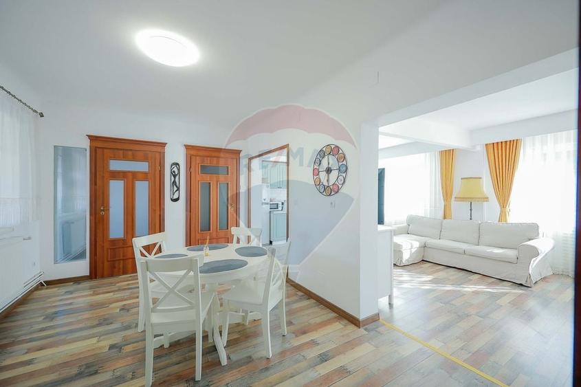 Casă individuală cu 4 camere cu Teren 500 Mp în Salca