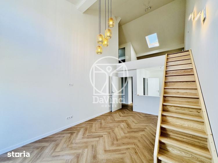 Apartament cu 5 camere în Cristian