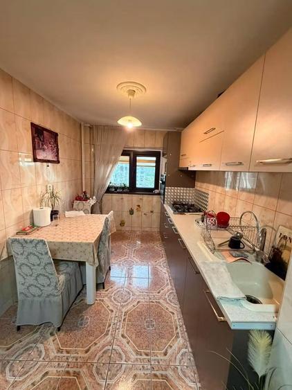 Apartament 4 camere, 2 grupuri sanitare, zona Crângași, 6 minute de metrou - 2
