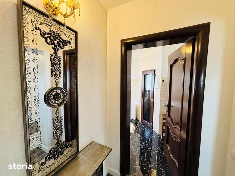 Casă cu 5 camere cu Teren 1000 Mp în Șcheia