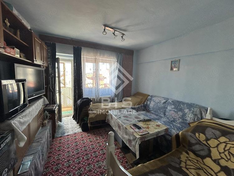 Garsonieră decomandată în Nord