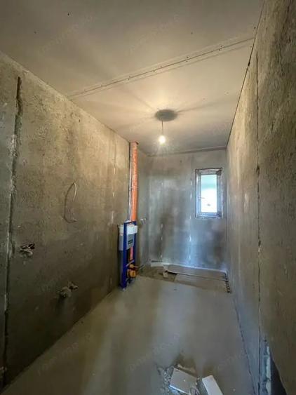 Casă cu 4 camere cu Teren 305 Mp în Ghiroda