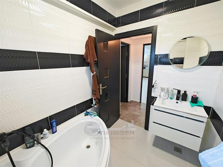 Apartament cu 2 camere decomandat în Bucium