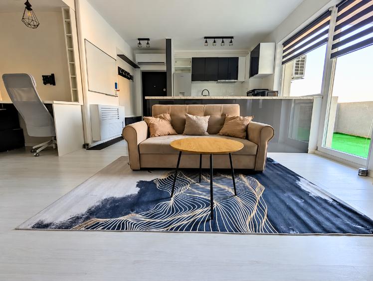 Apartament cu 2 camere semidecomandat în Florești
