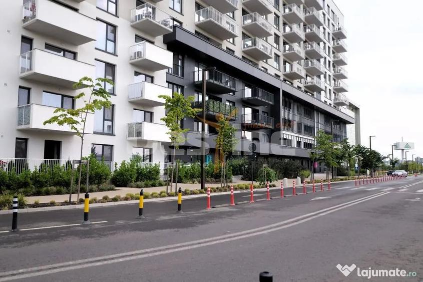 Spațiu comercial, de 217 mp, în Central