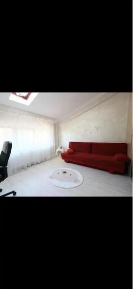 Apartament cu 3 camere decomandat în Aleea Tudor Neculai